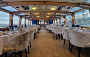 Теплоход для праздничных мероприятий 