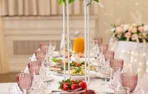 Корсаков. Банкетный зал в нежных тонах