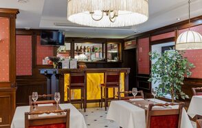 Верона-Евразия. Банкетный зал в английском стиле 