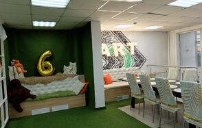 Уютный лофт-зал для мероприятий