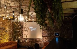 Зал Нью-йорк. Лофт в индустриальном стиле