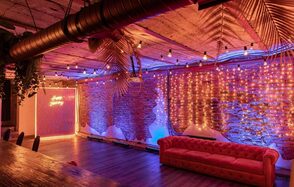 Зал Нью-йорк. Лофт в индустриальном стиле