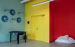 Зал Караоке. Яркое пространство в стиле pop-art