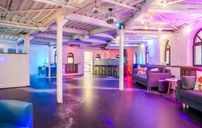 Лофт с террасой на территории Измайловского Вернисажа