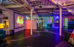 Лофт с террасой на территории Измайловского Вернисажа