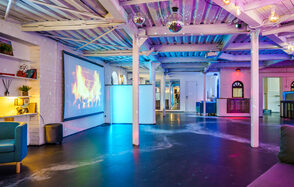 Лофт с террасой на территории Измайловского Вернисажа