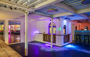 Лофт с террасой на территории Измайловского Вернисажа