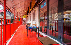 Лофт с террасой на территории Измайловского Вернисажа