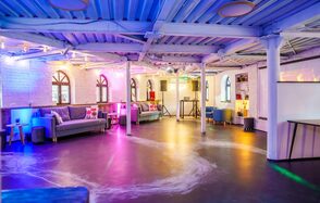 Лофт с террасой на территории Измайловского Вернисажа