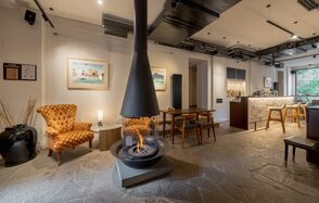 Гастробар в бутик-отеле MOLO 4