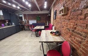 Цоколь 14. Комфортный кирпичный лофт