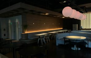 Demi. Банкетный зал с панорамными окнами