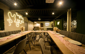 Maybe Loft(Может быть Лофт). Зал Olive(Оливка)