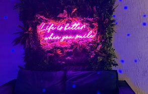 Maybe Loft. Зал Jungle