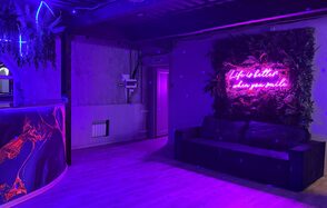 Maybe Loft. Зал Jungle