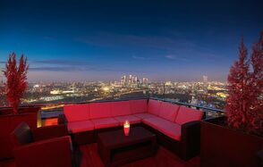 SINKLIT³⁸ Просторный пентхаус с террасой