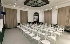 Стильная площадка Суворов холл