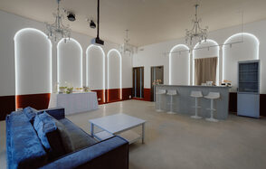 Стильная площадка Суворов холл