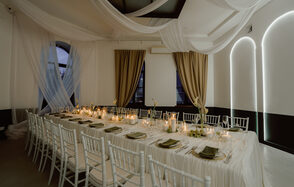 Стильная площадка Суворов холл