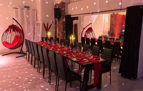 Red Loft. Стильный лофт в красных тонах