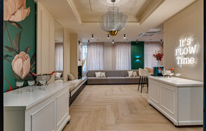 Лофт Флоу - цветочный зал в классическом стиле