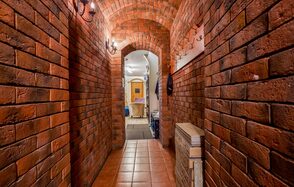 Time Club Камин. Кинозал