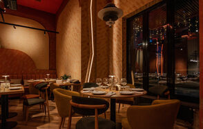 Alare банкетный зал с теплой атмосферой