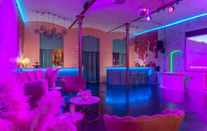 Лофт Мемфис. Зал в итальянском стиле