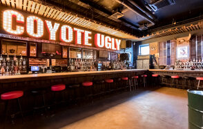 Coyote Ugly Bar. Аутентичный бар для мероприятий
