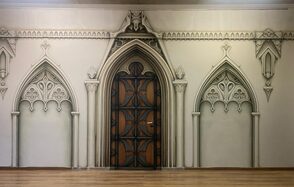 Каминный зал с балконом на Невский проспект