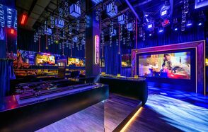 Tunes (Мелодии). Ресторан и лаунж-бар с караоке 