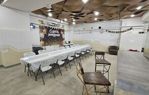 Караоке-лофт с бильярдом