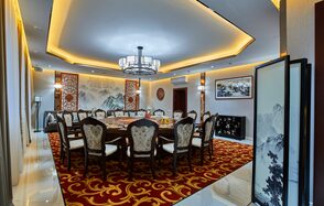 Ресторан J.Z.Peking Duck (J.Z. Утка по-пекински) 