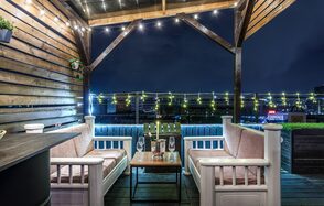 Панорамный лофт с выходом на крышу