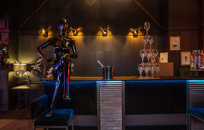 Панорамный лофт с выходом на крышу