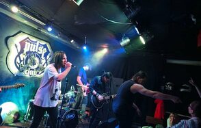 Pulse Club(Клуб Пульс). Концертная площадка с оборудованием