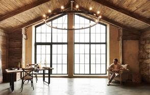 Cross Studio. Зал Парнас