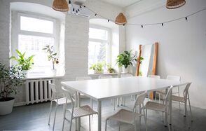  Креативный дом От ума. Светлая студия