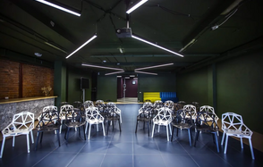 Пространство Весна. Красный зал 