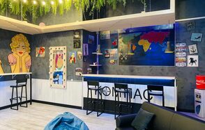 Уютный лофт в строгих тонах