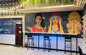 Уютный лофт в строгих тонах