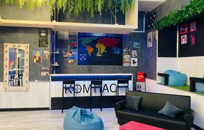 Уютный лофт в строгих тонах