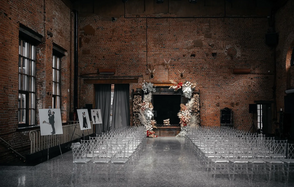 Loft Hall (Лофт Холл)