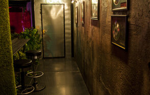 Двухэтажный лофт со студией звукозаписи