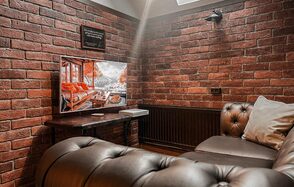 Cosa Nostra. Лофт с караоке и приставками