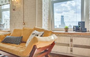 Лофт с видом на набережную в историческом здании на Таганке