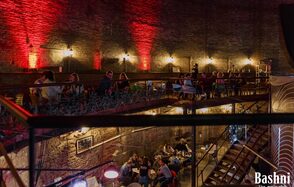 Двухуровневый лофт с профессиональным оборудованием