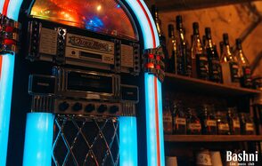 Двухуровневый лофт с профессиональным оборудованием