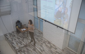 Белый лофт в центре