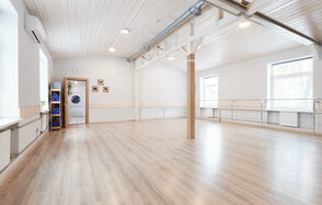 Центр развития Вершина. Зал Белуха